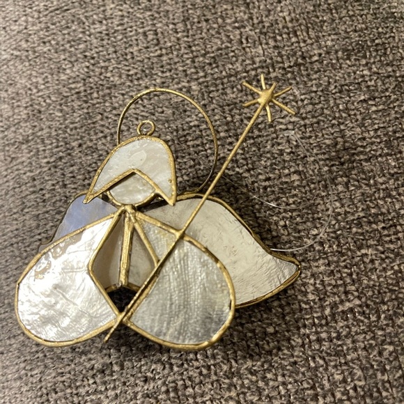 Vintage Capiz Shell Choir Angel ornaments - Picture 6 of 7